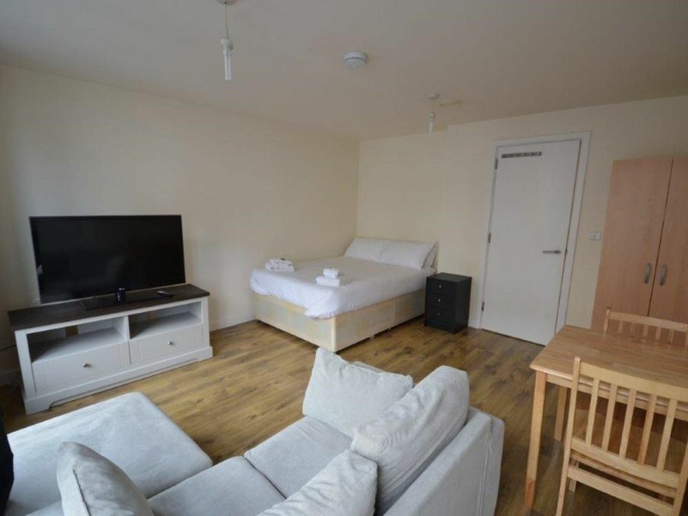 Central Comfort Serviced 3* London