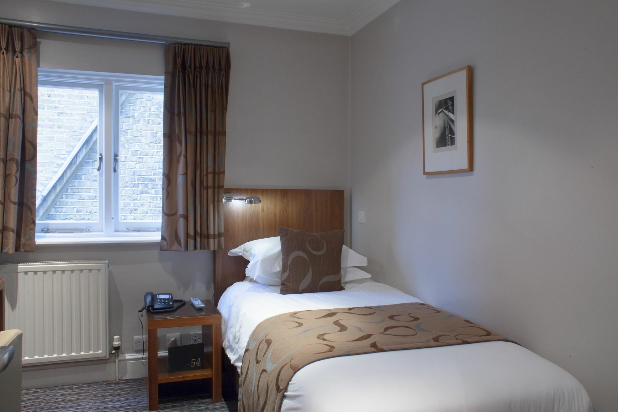Fifty-four Boutique Hotel London