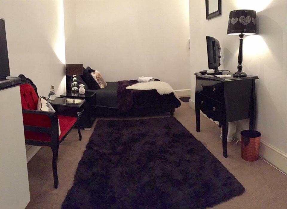 101 Aparthotel 2*