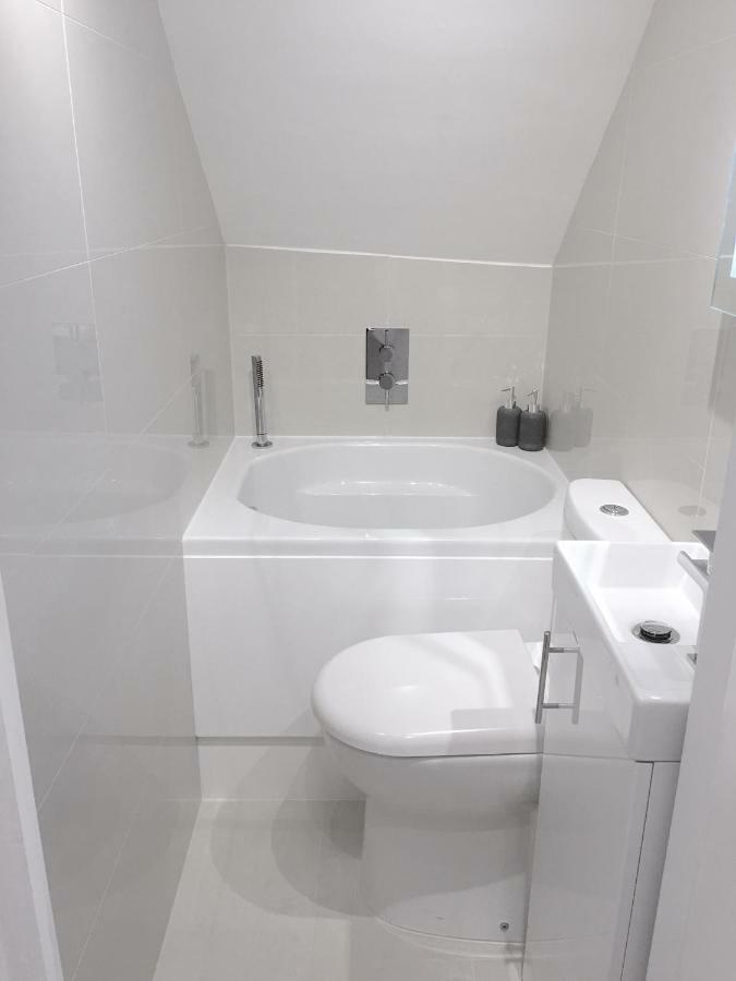 The - Heart Of Primrose Hill Apartamento
