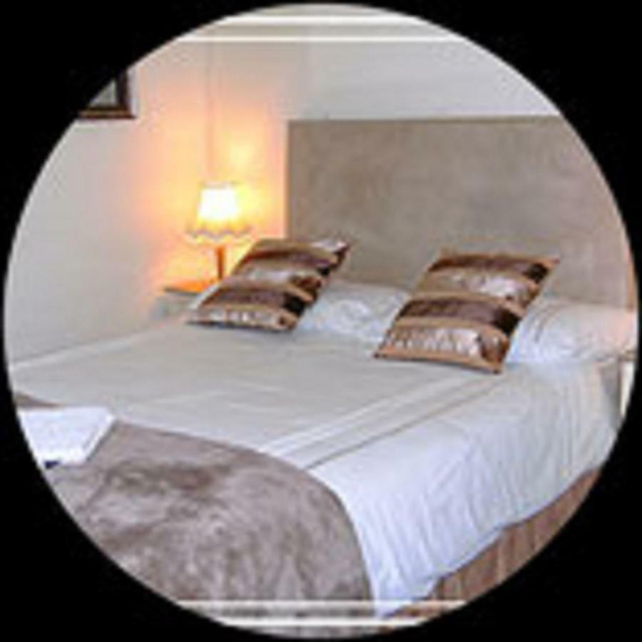 Pedro Bed & Breakfast London