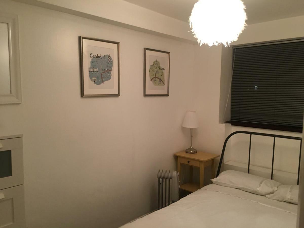 Noel Baker Court * London