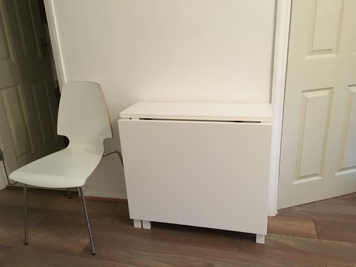 Noel Baker Court Apartamento