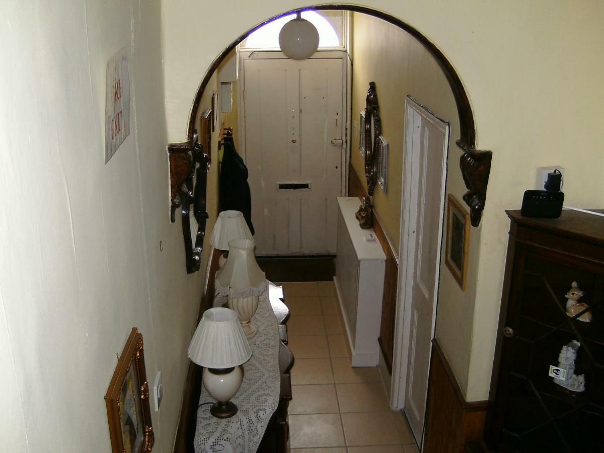 Pedro Bed & Breakfast London