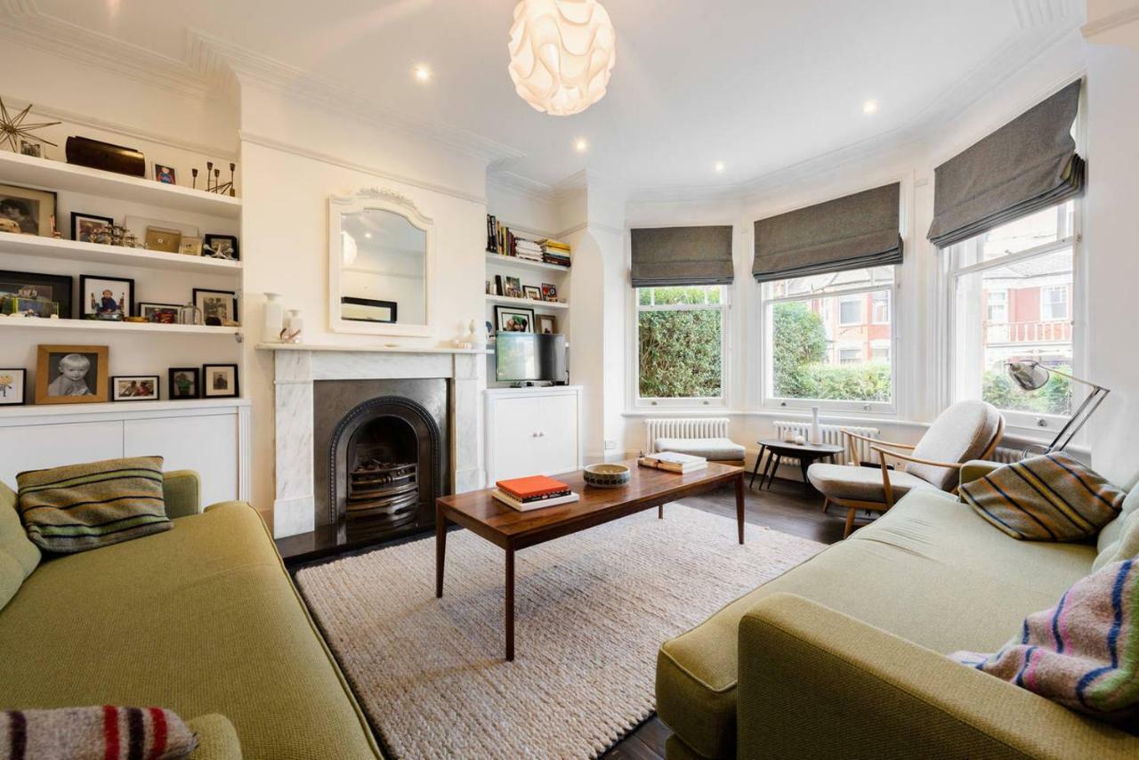 Gorgeous, 4 Bed Victorian House In Dollis Hill Holiday home London