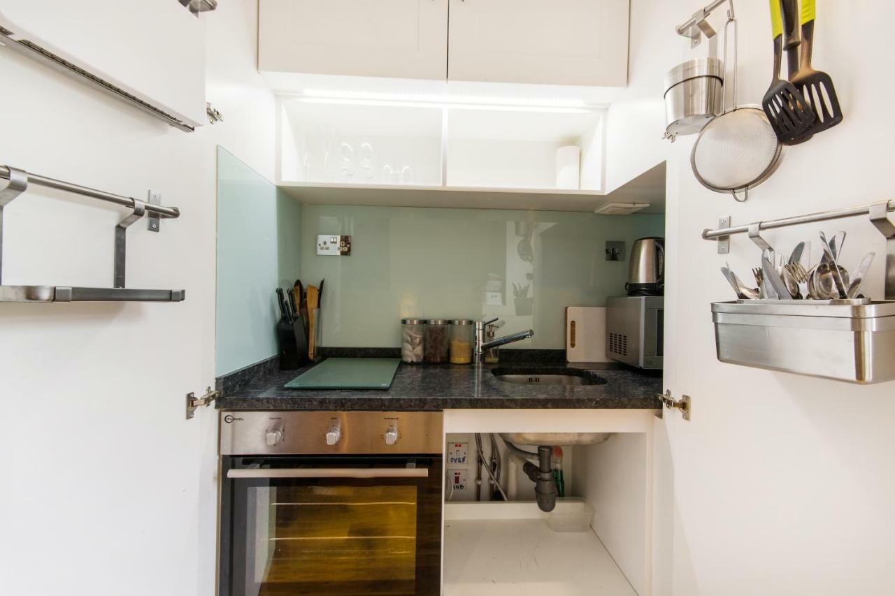 Charming Flat Battersea Apartment *