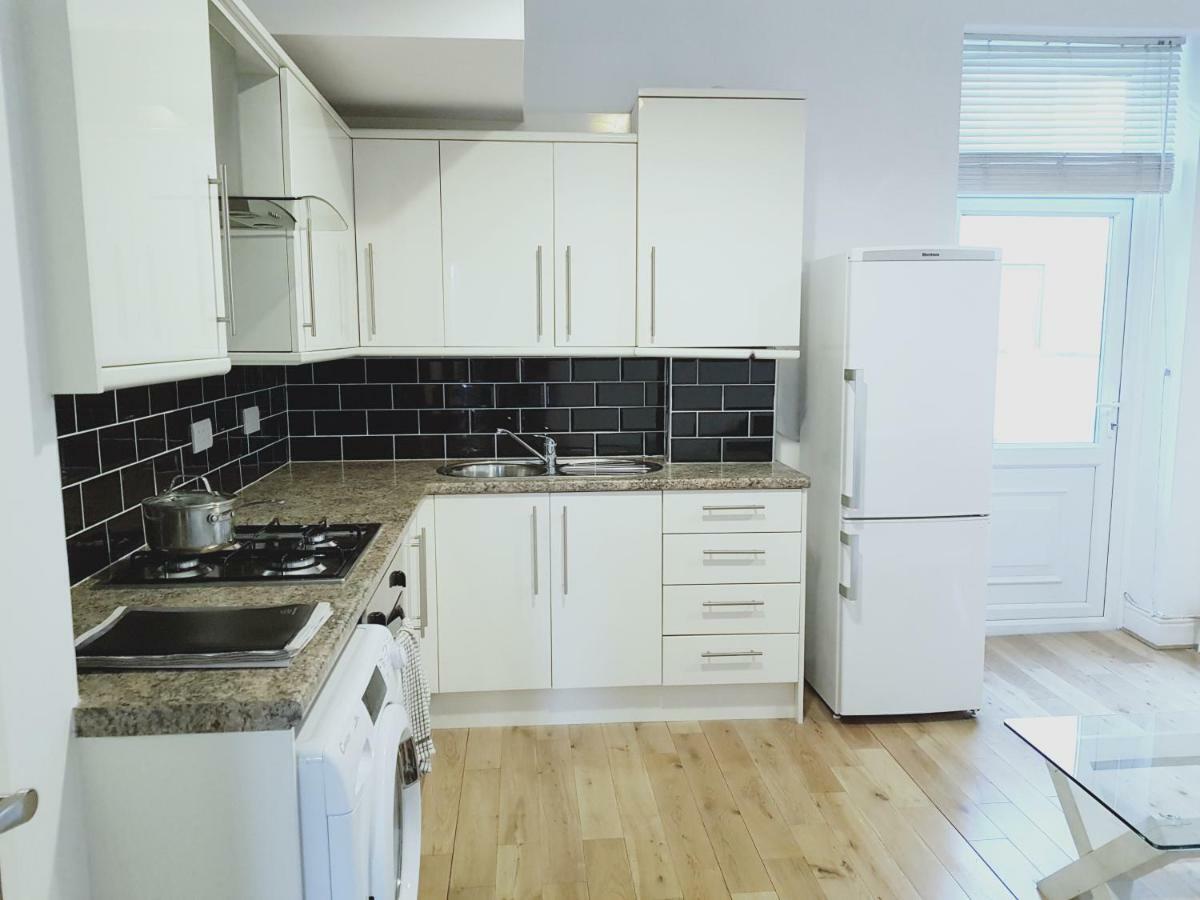 Highbury & Islington Hub Apartment London