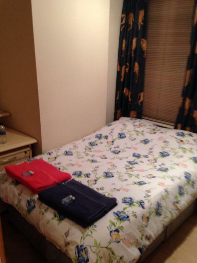 Gabe's In Homestay London