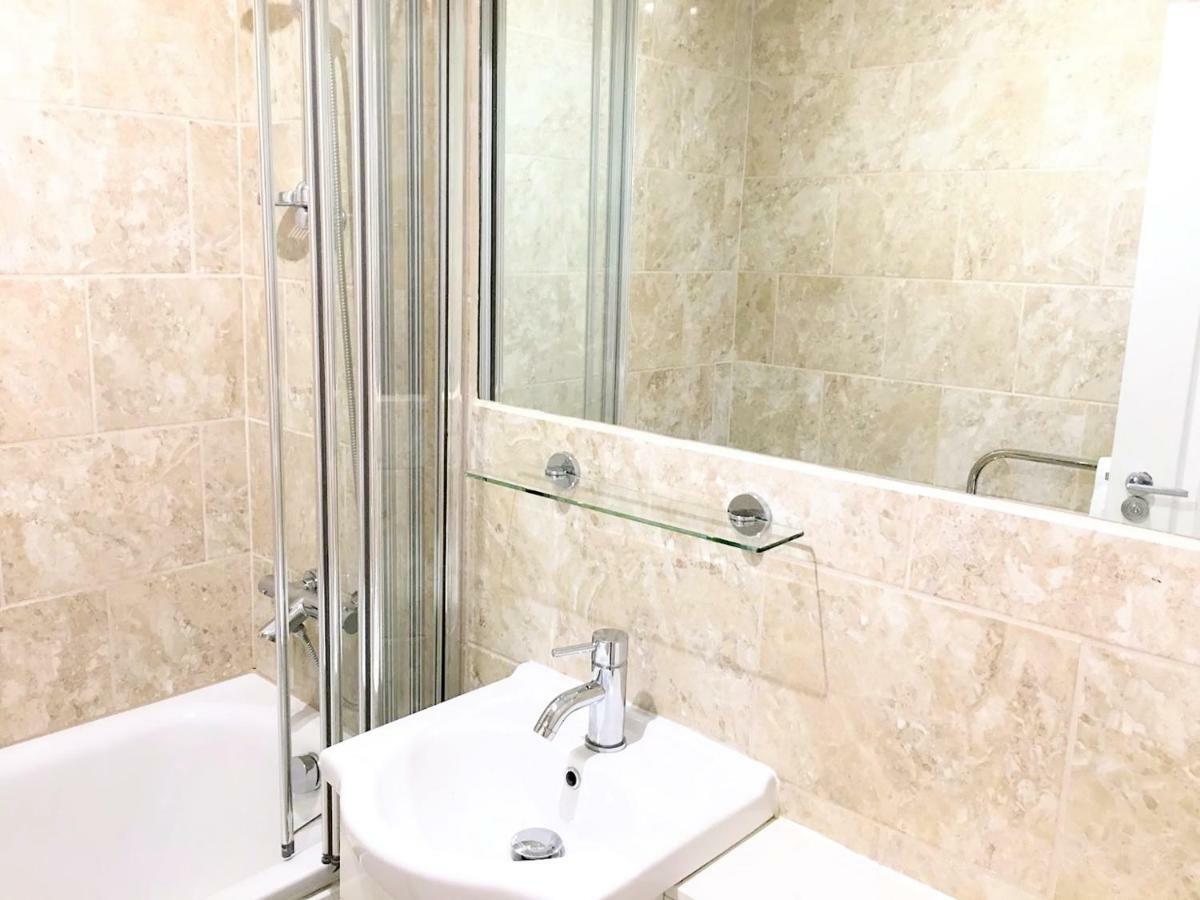 Elegant W1 Penthouse W Terrace Nr Oxford St W Helpful Informative Host Apartment *