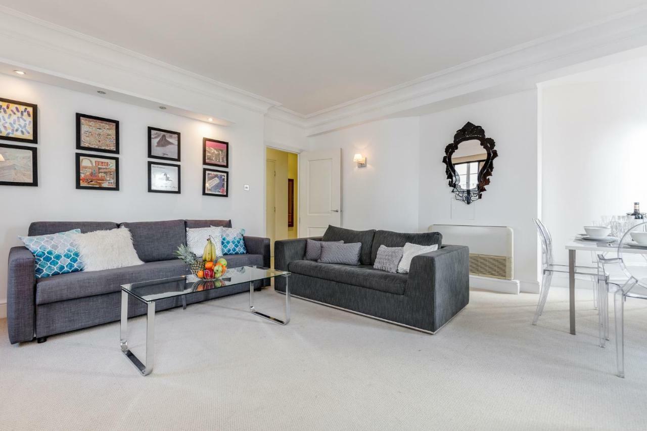 Outstanding Trafalgar Penthouse, Sleeps 8 London