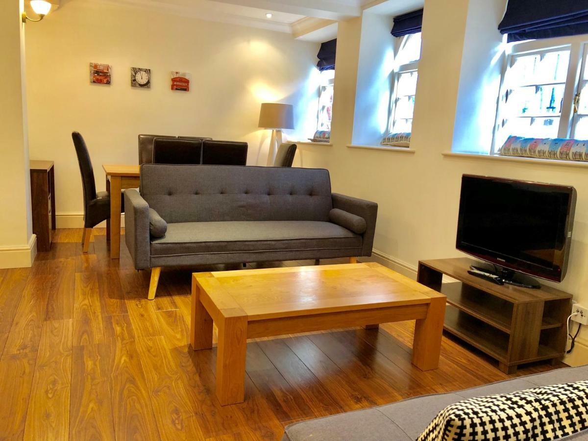 Stylish Apartments In Victoria & Westminster * Londres