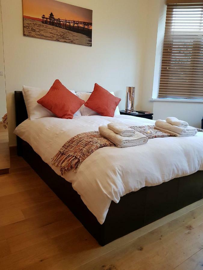 Apartment Oak House