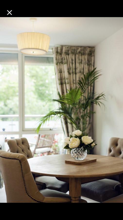 Wyatt Court * London