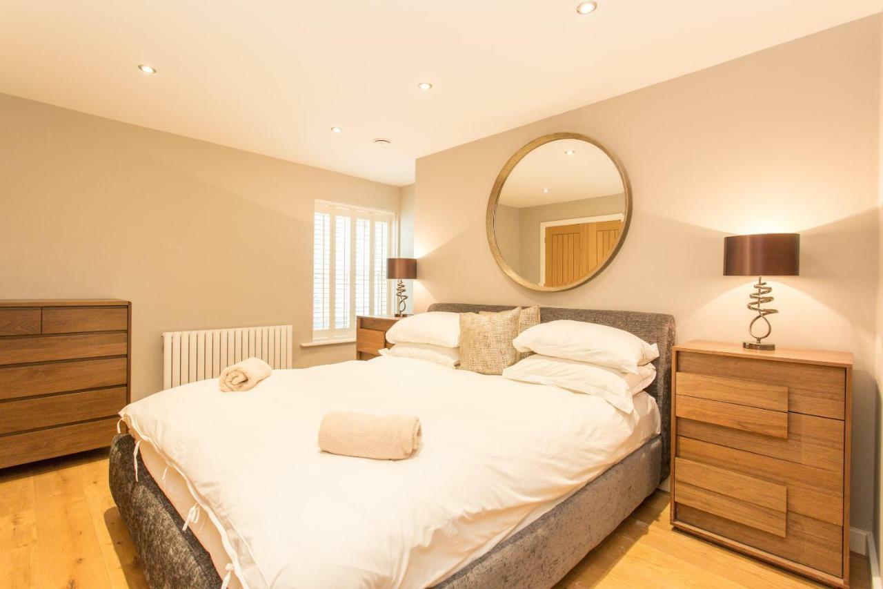 Apartment The Sweet Mews - Large 4bdr London