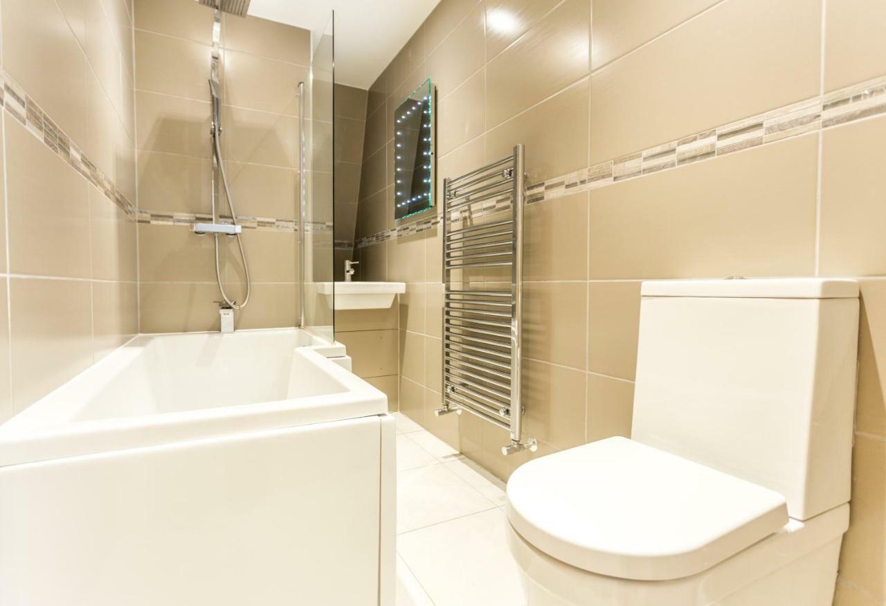 The Sweet Mews - Large 4bdr Apartment *