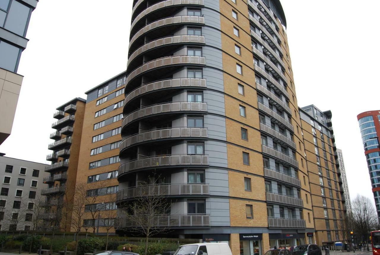 Ebbett Court Apartment *