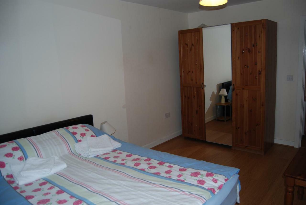 Apartment Ebbett Court London
