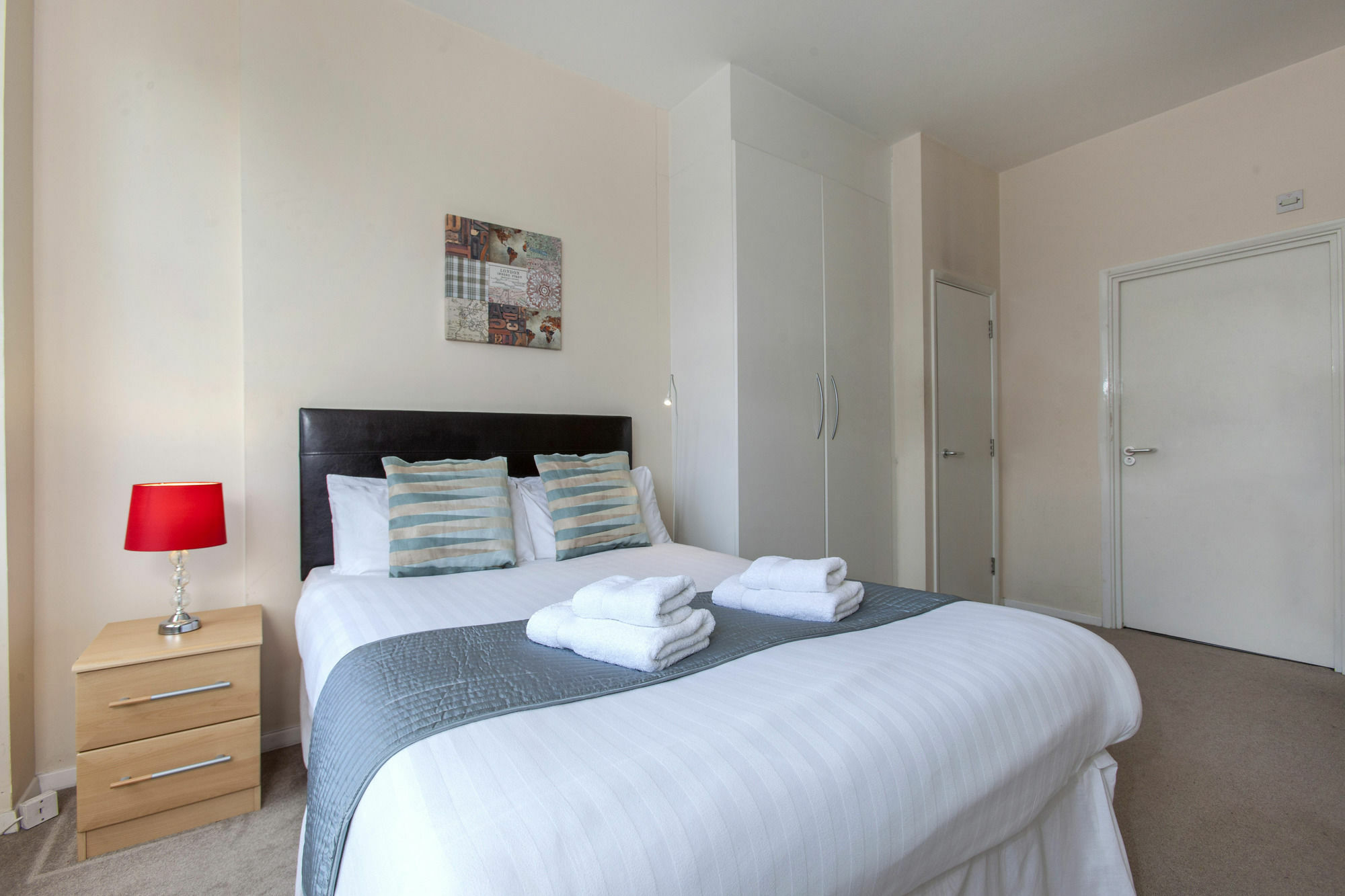 Apartment Club Living - Barbican London