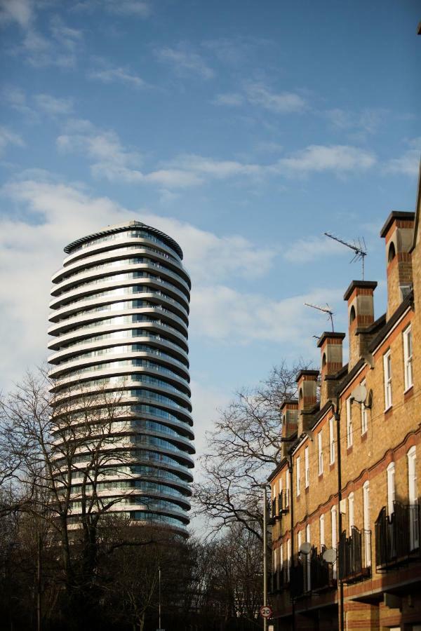 Absolute Battersea Apartment London