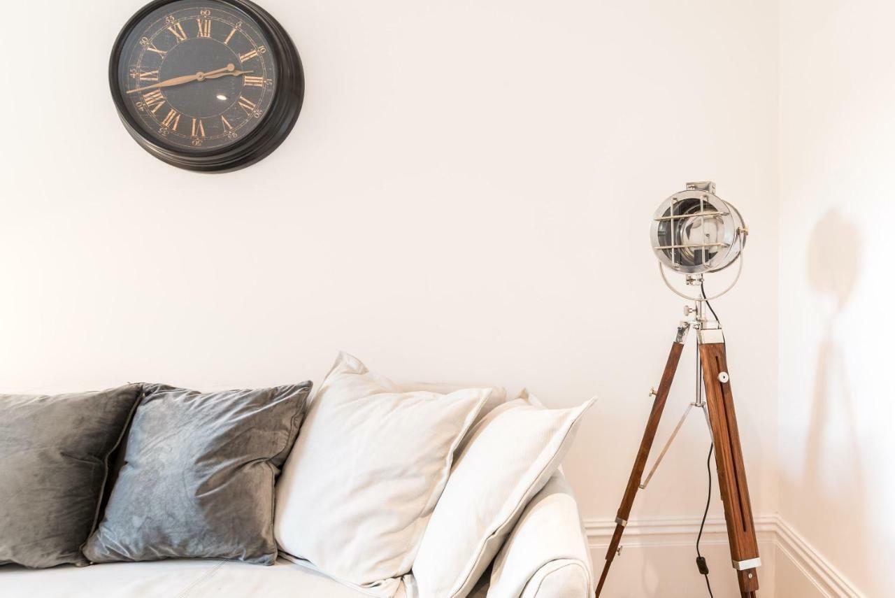 Fulham Road Apartment