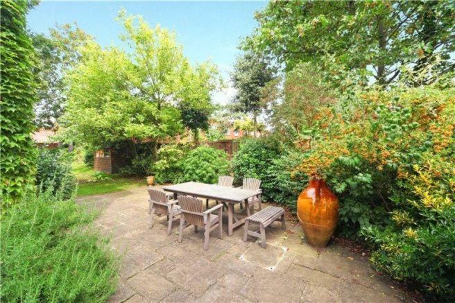 Homestay Dartmouth House London