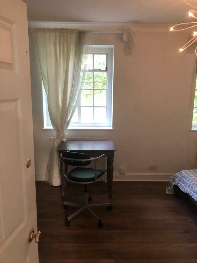 Dartmouth House Homestay *