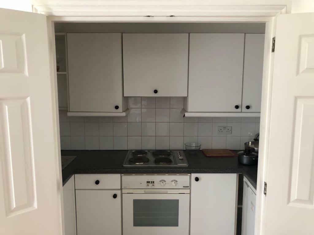 Dartmouth House Homestay London