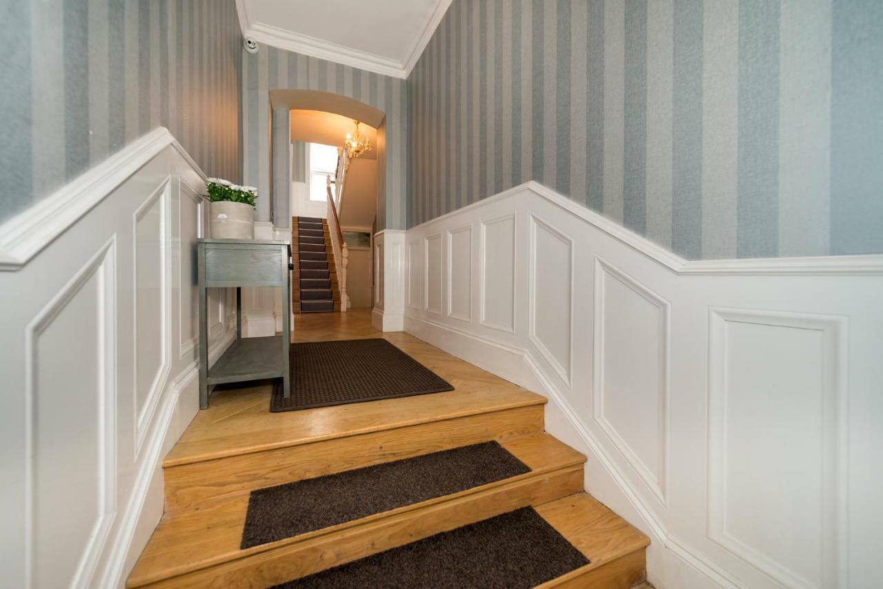- Great Location Apartment *