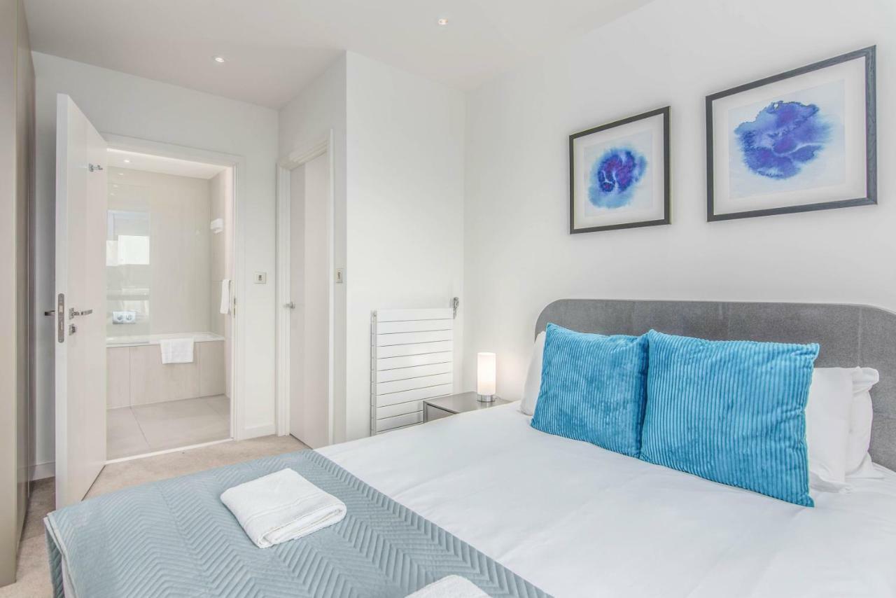 Gigli Luxury Wembley