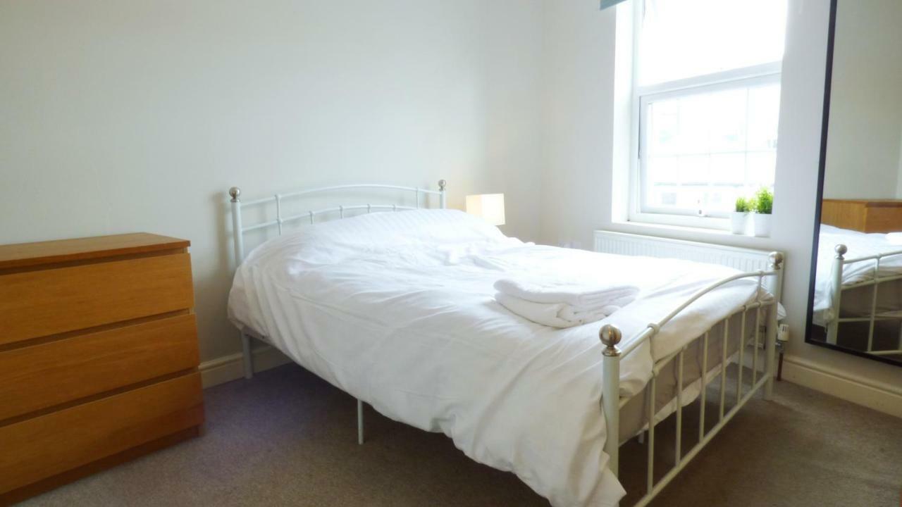 Absolute Battersea Apartment *