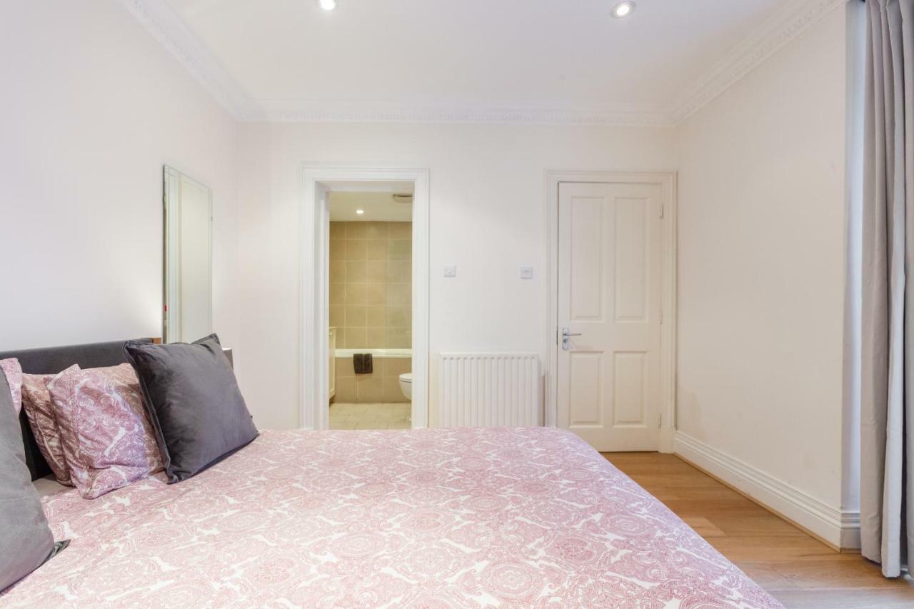 Harrods Bed & Breakfast 3*