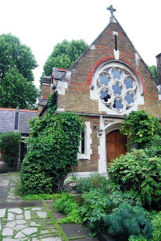 4 St Martins Almshouses Apartment