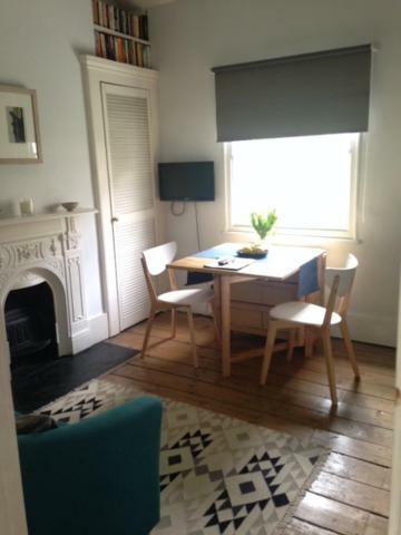 4 St Martins Almshouses Apartment