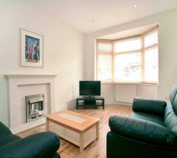Apartment 11 Camden Road London
