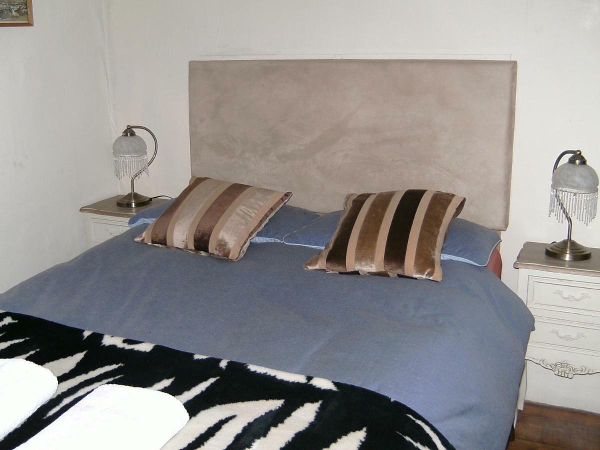 Pedro Bed & Breakfast London