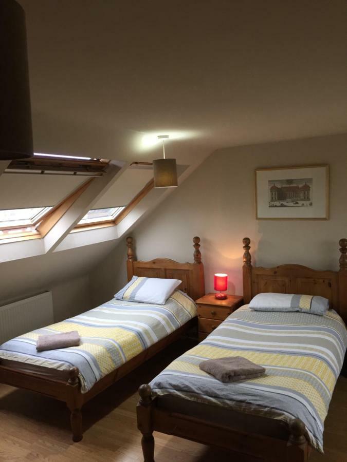 Tony's Place Bed & Breakfast London
