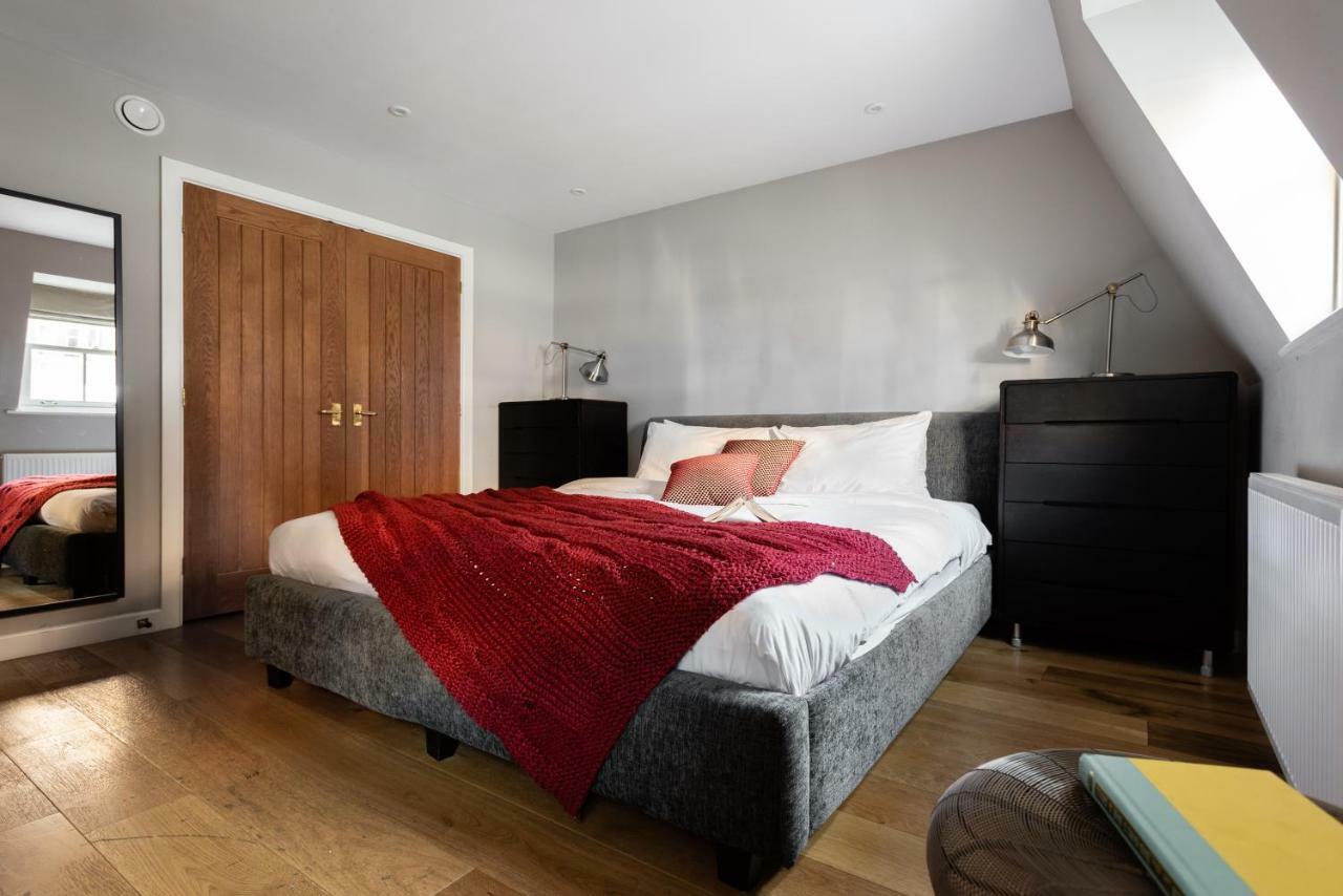 The Norfolk Maisonette - Lovely 4bdr Mews Apartment