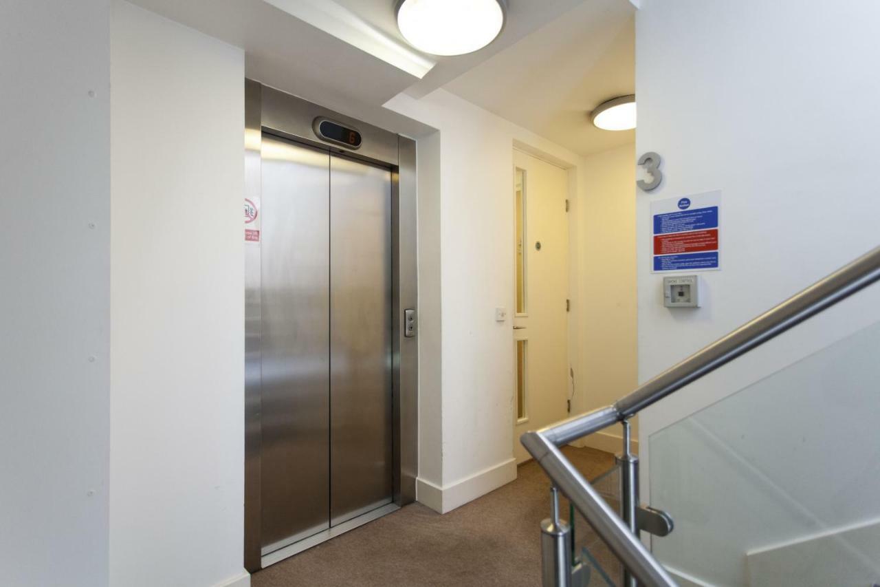 Old Fire Station - Wc1a Apartment