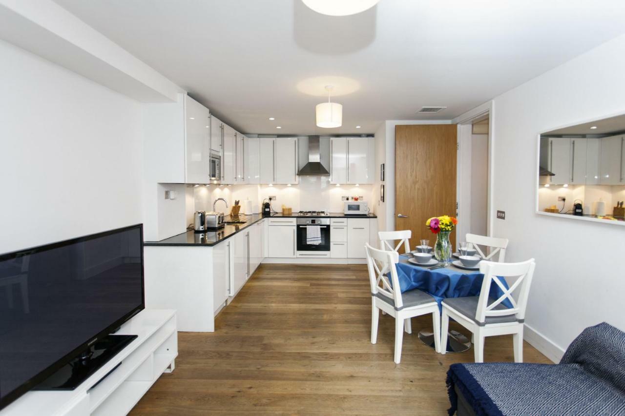 Old Fire Station - Wc1a Apartment