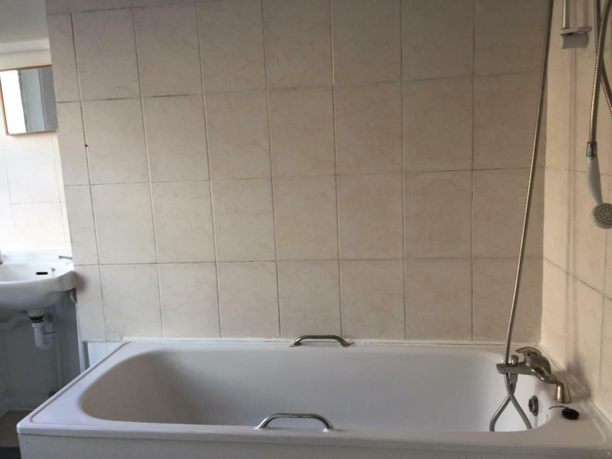 20 East Tenter Street Guest house *