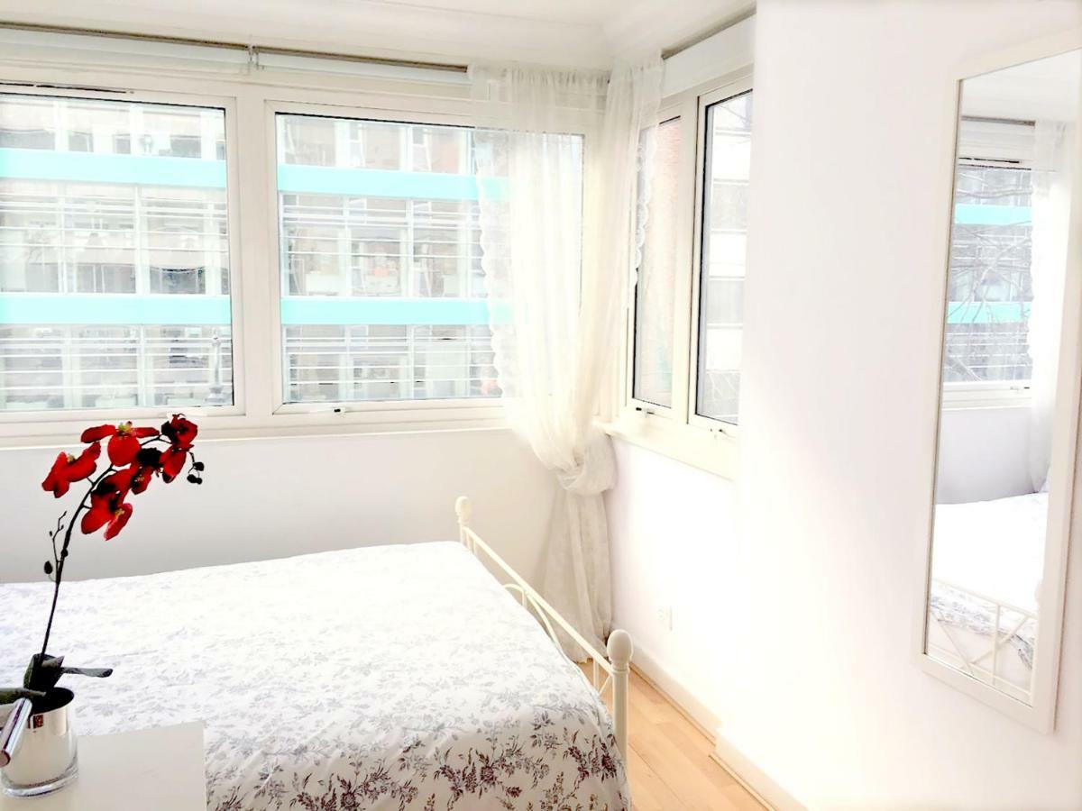 Elegant Fitzrovia 2-bed Nr Oxford Street Helpful Informative Host * London