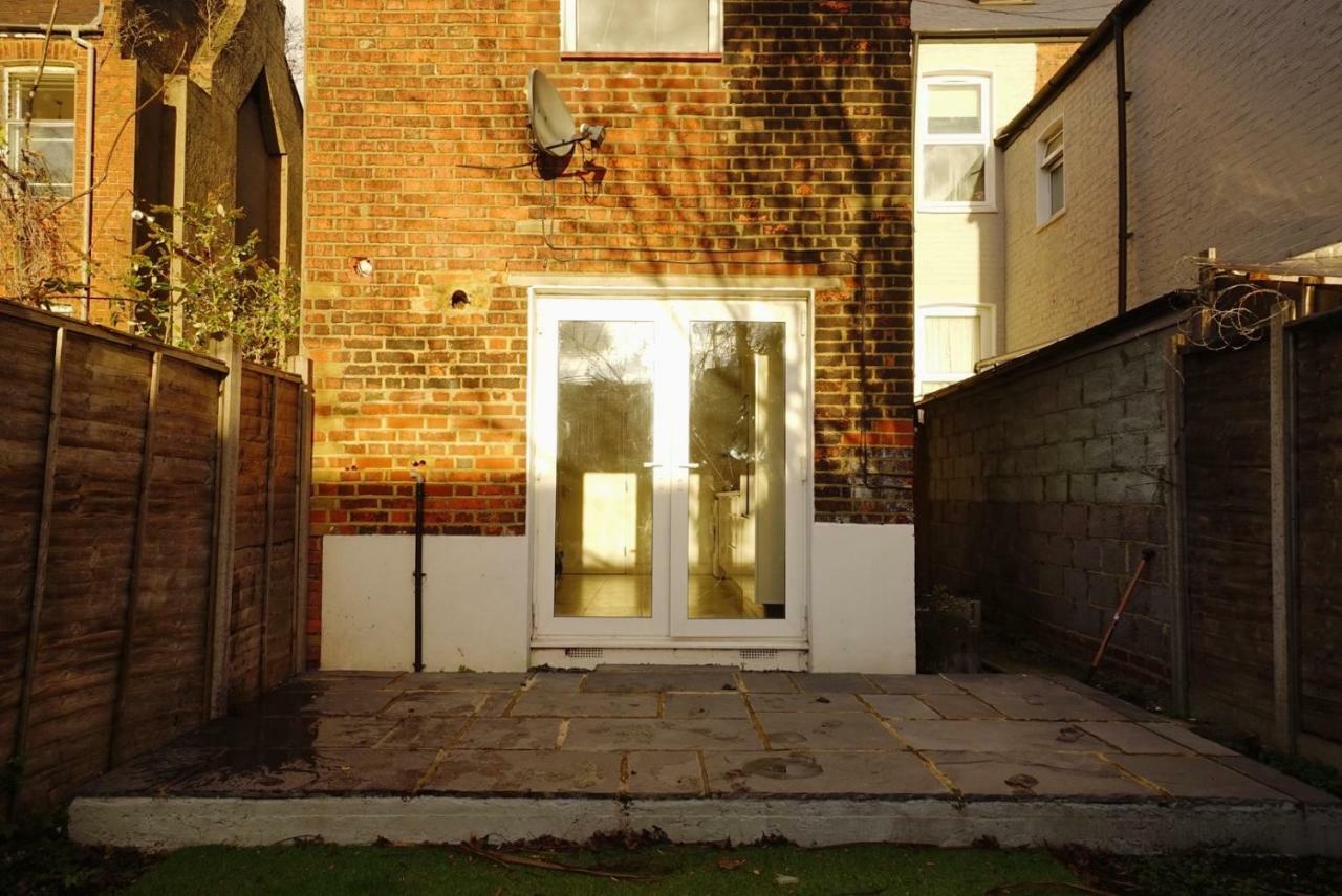 Milton Place Homestay London