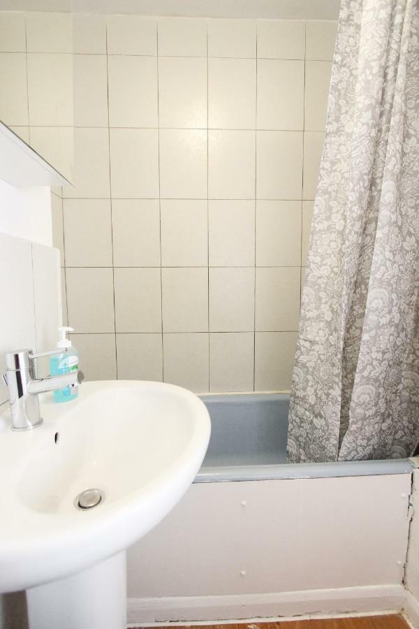 Paddington Apartment *