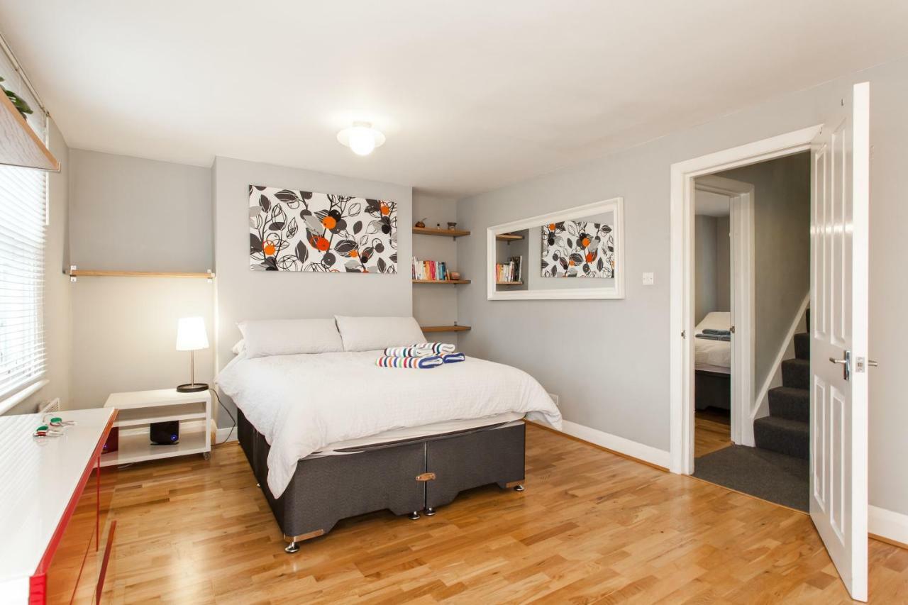 Apartment Trendy 2 Bedroom In Vibrant Shoreditch, Zone 1 Free Wifi - Sleeps 4+2 London
