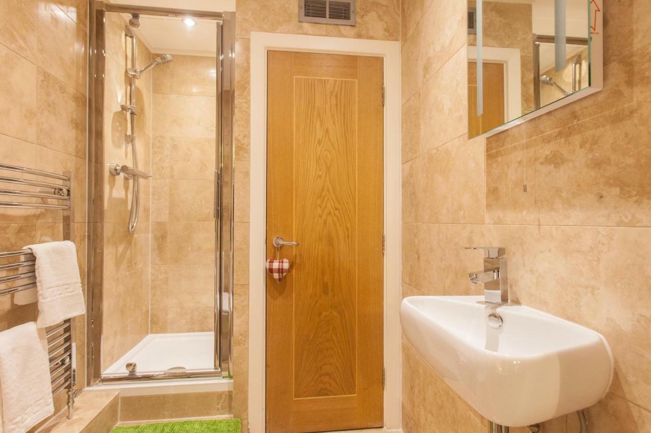 Superior 2 Bedroom St Paul's Of *