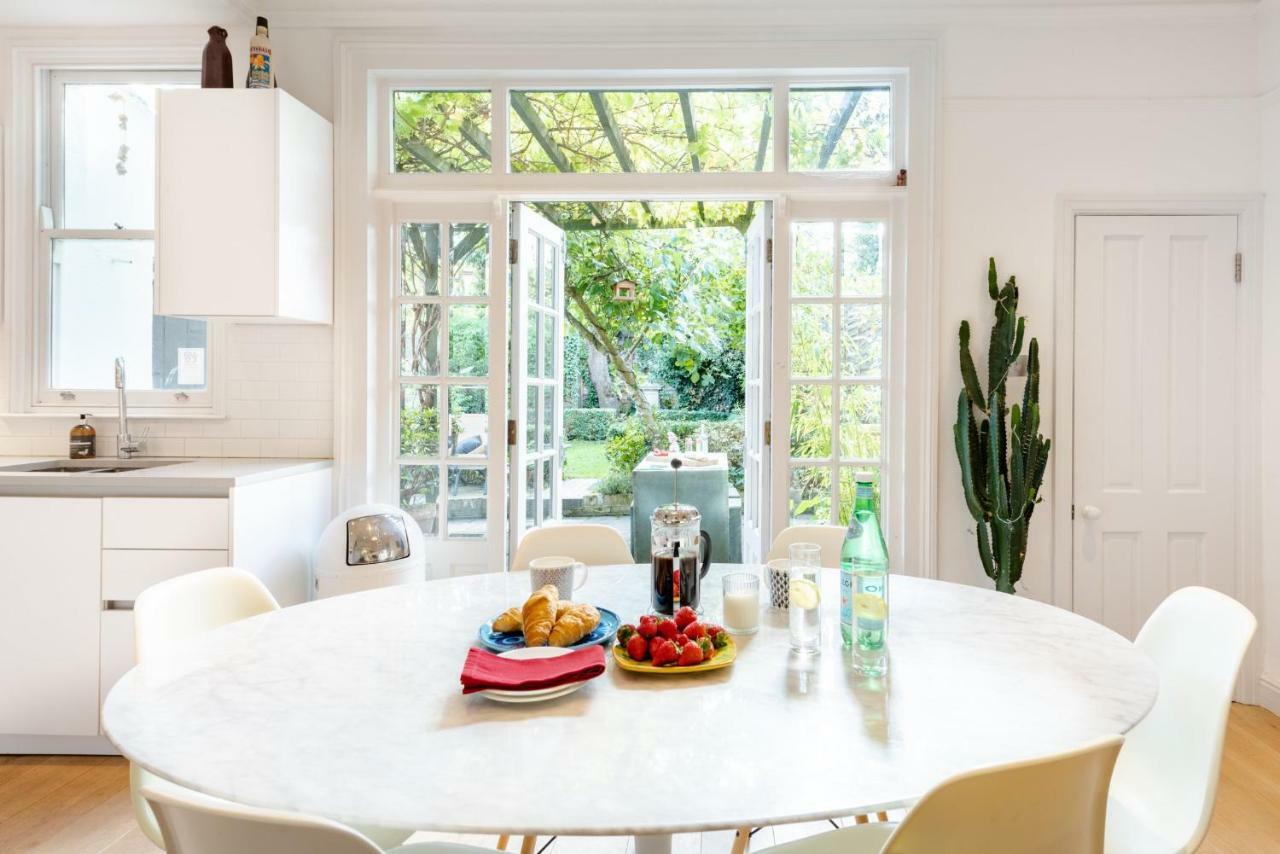 Gorgeous, 4 Bed Victorian House In Dollis Hill Holiday home