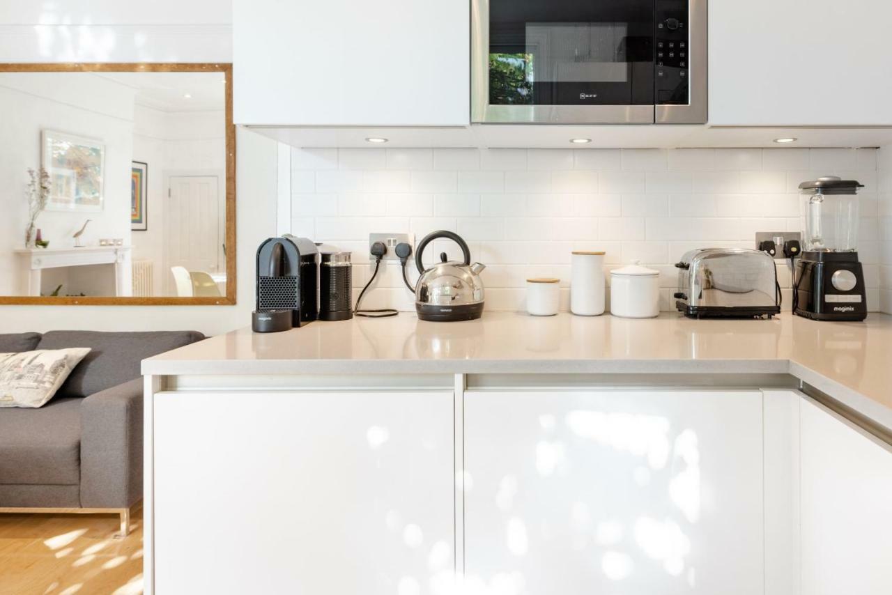 Gorgeous, 4 Bed Victorian House In Dollis Hill