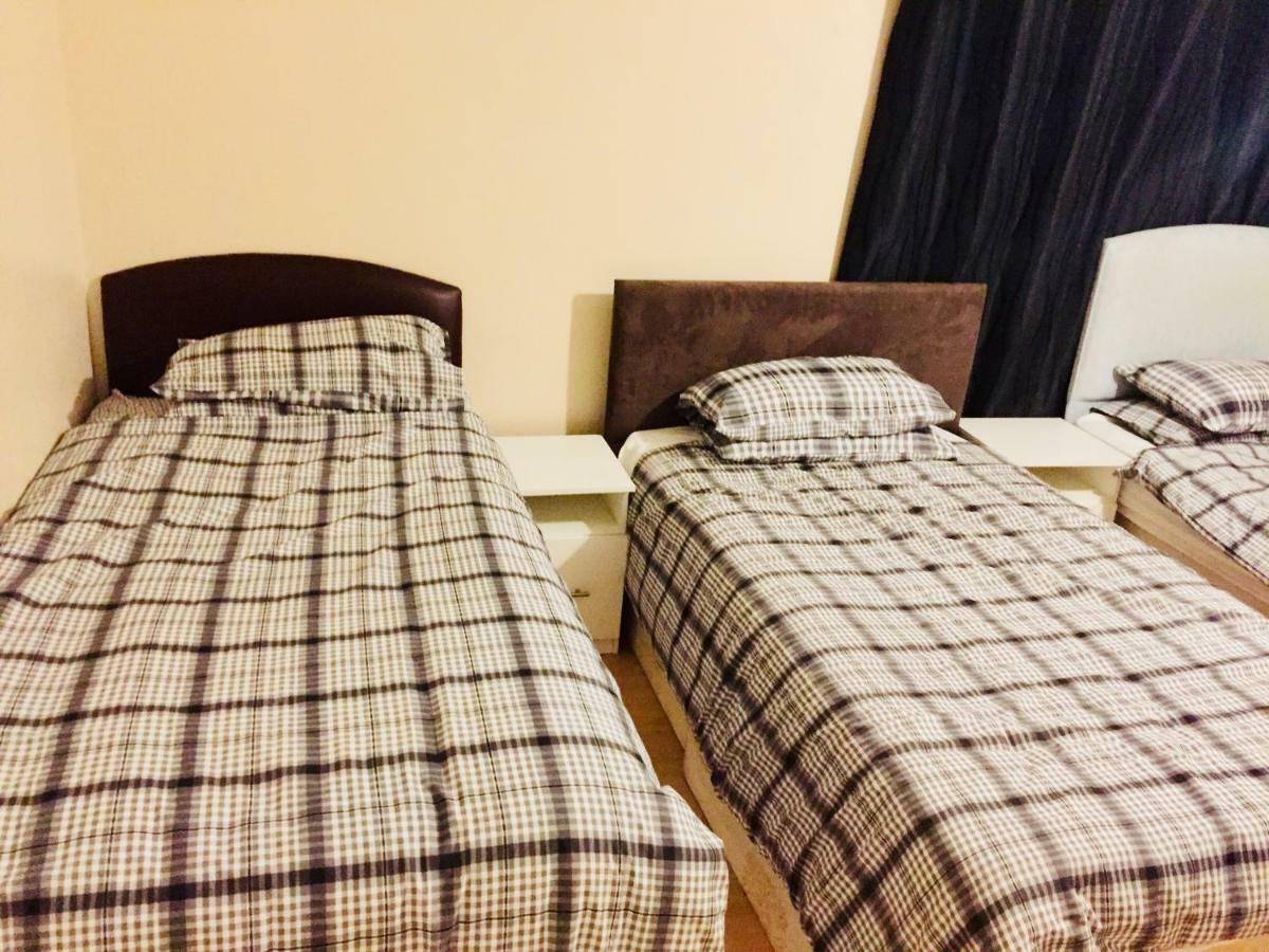 For 6 People Guest house London