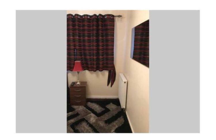 Guest house For 6 People London