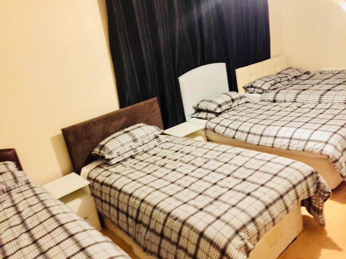 For 6 People * London